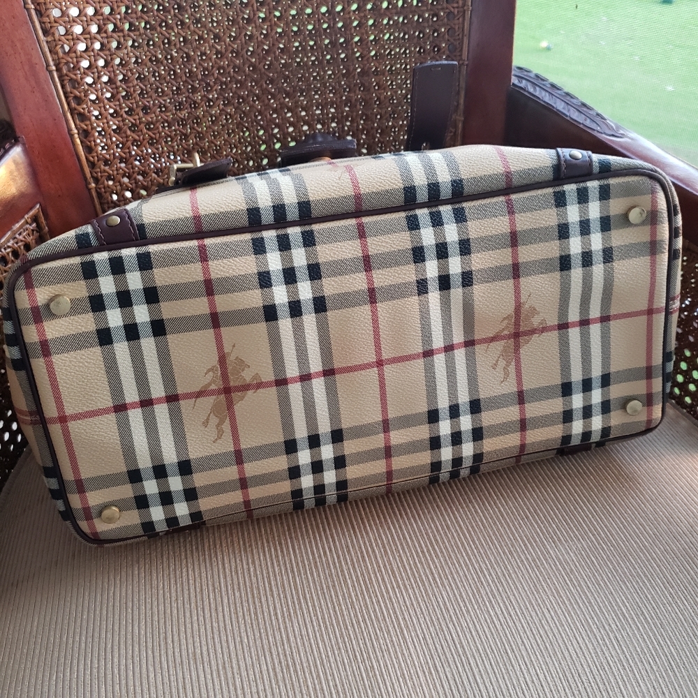Burberry Haymarket Check Satchel Iconic Luxury Bag Medium Size Pre-loved - Picture 8 of 13
